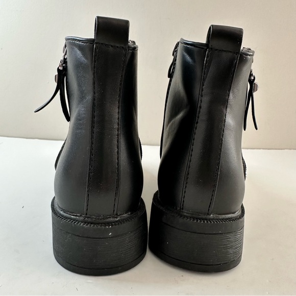 Women Black Boots with Side Zippers, Size: CN 37 (fits US 5.5) - Picture 7 of 10